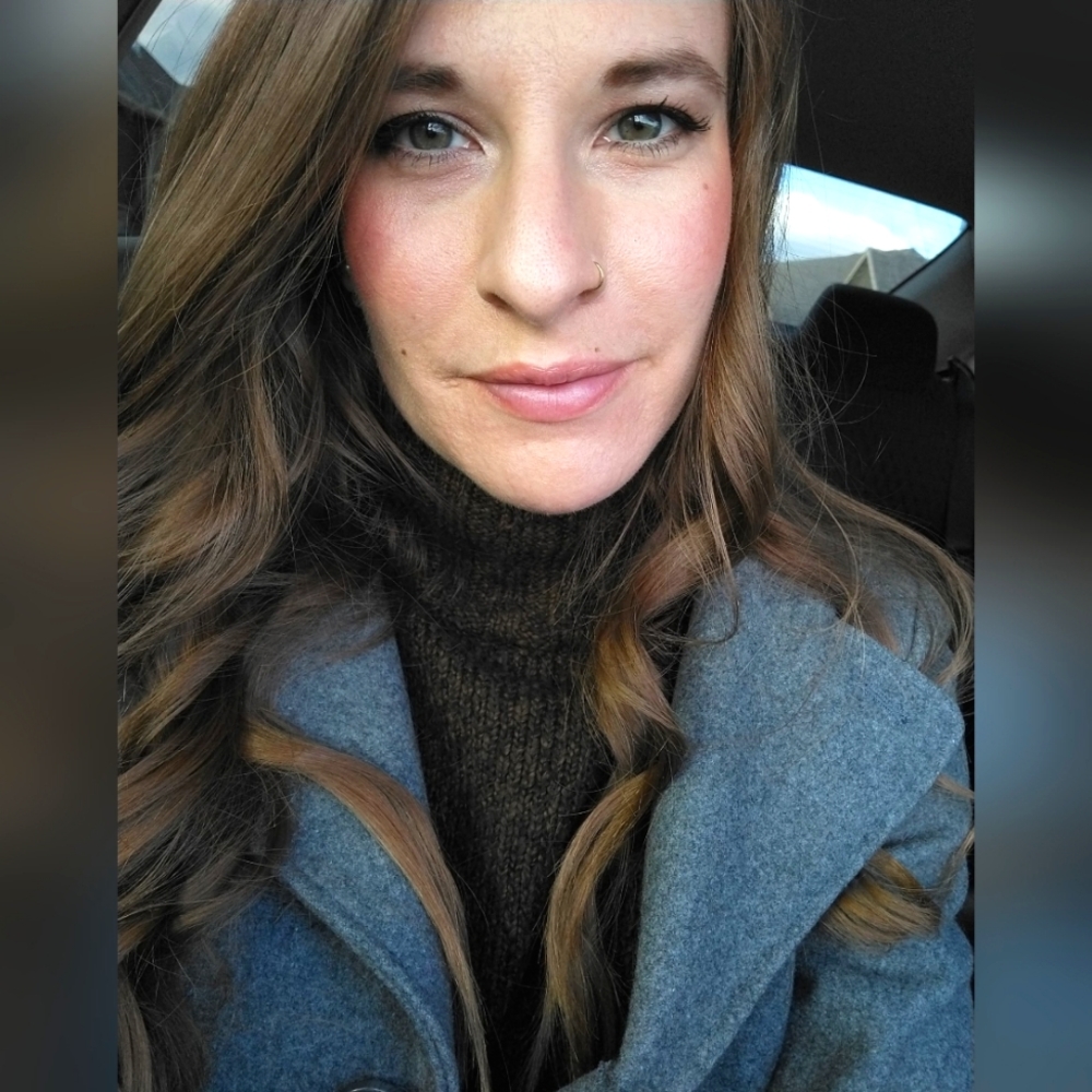 Meet your Posher, Lisa